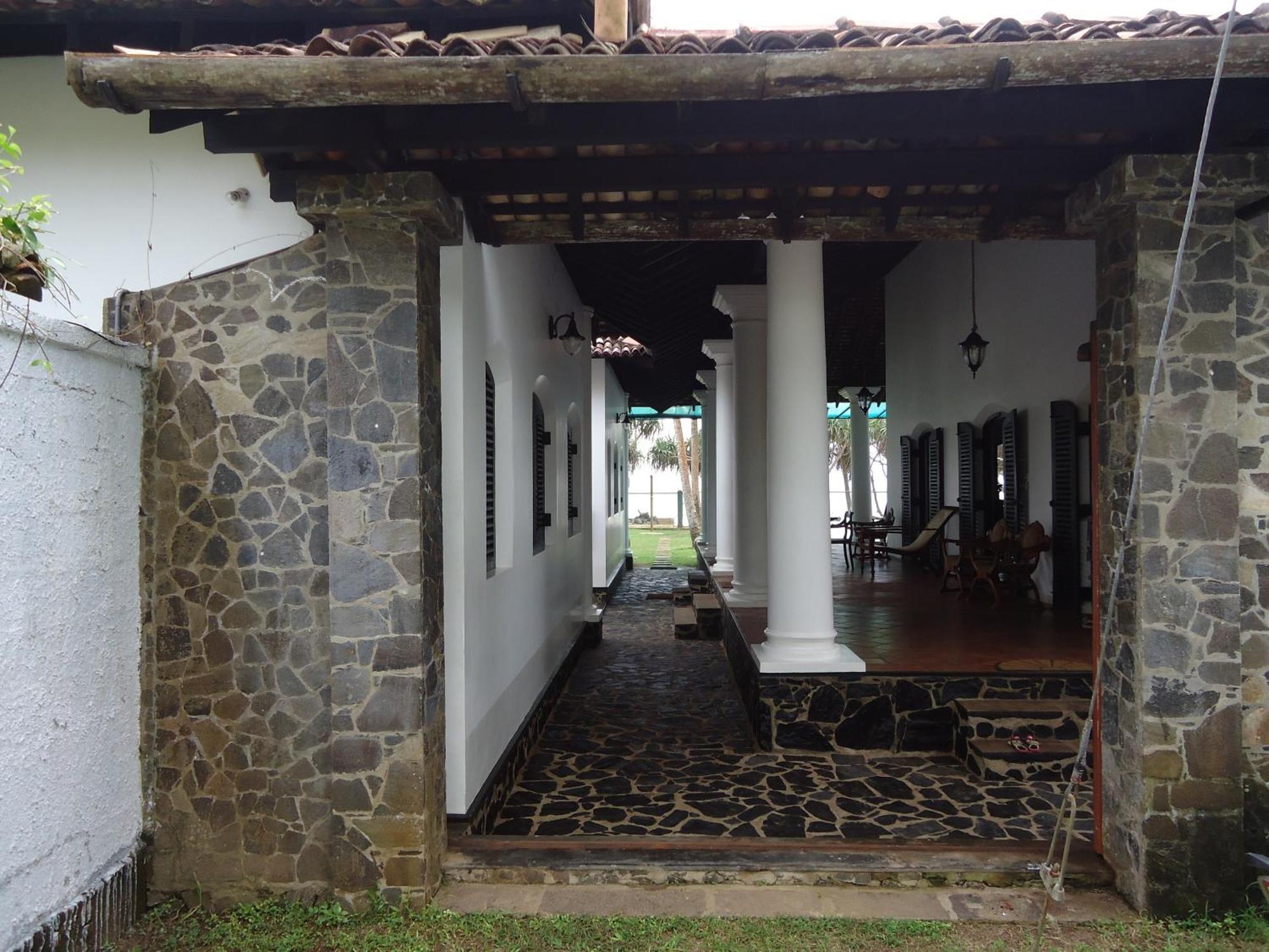 Villa Tissa Beach Resort Weligama Exterior foto